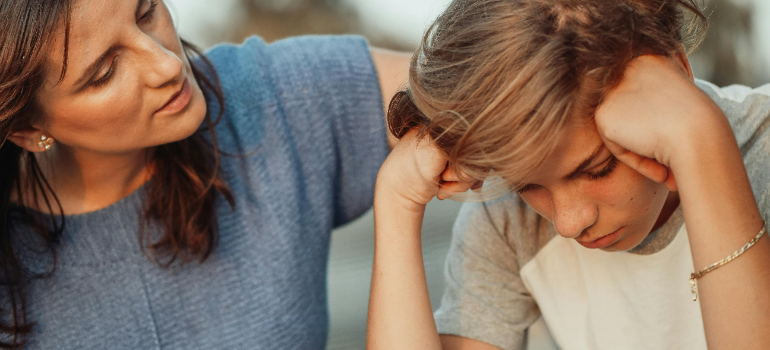 a woman wondering how do I help my child deal with moving