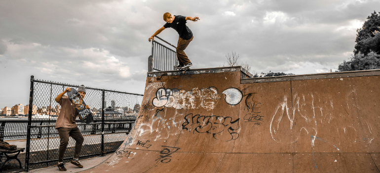 teens skateboarding