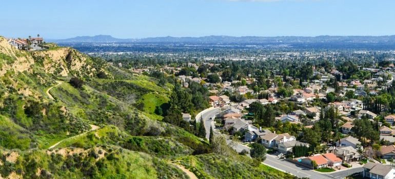 where to live in the San Fernando Valley