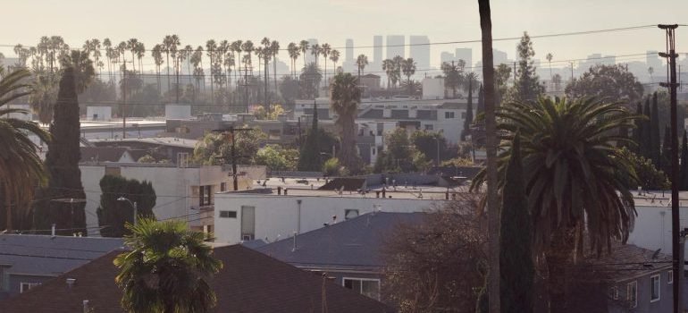 Working in Los Angeles without a long commute