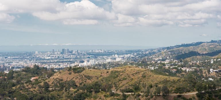 best places to live in Woodland Hills