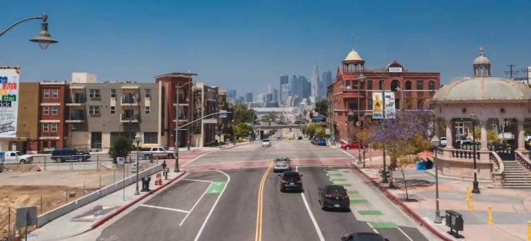 Prepare for a Move to Los Angeles Without Overspending